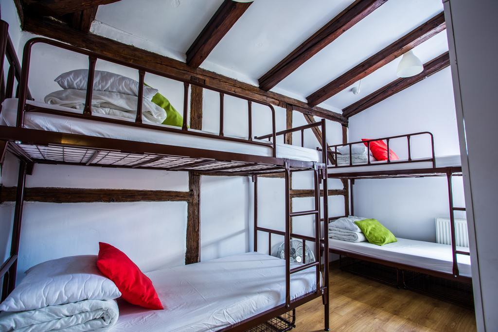 Pink Panther'S Hostel Cracovia Habitación foto