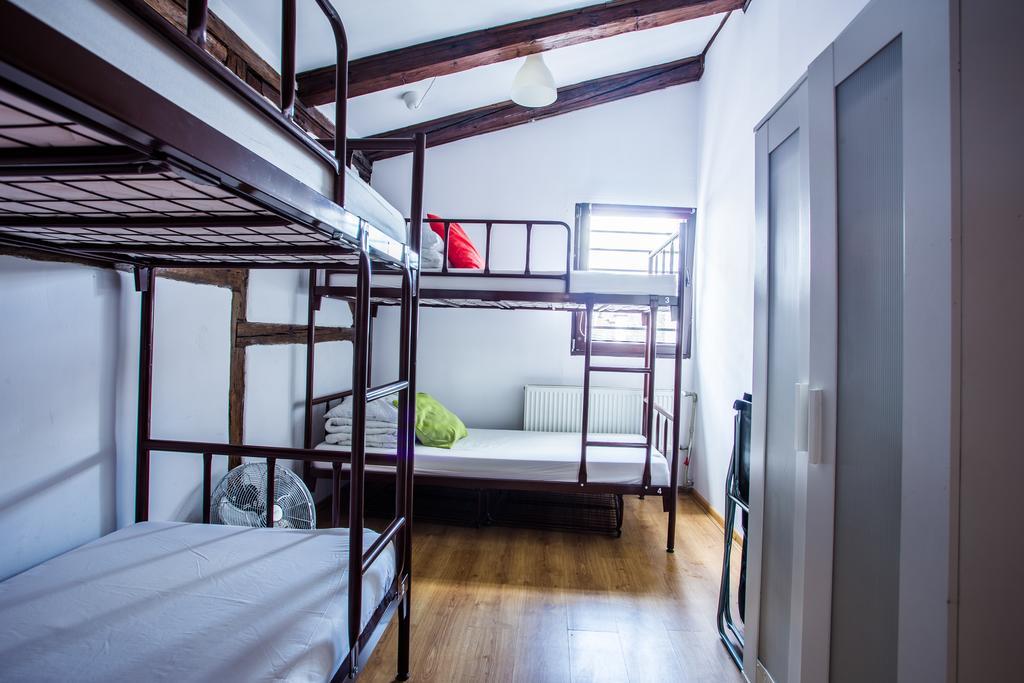 Pink Panther'S Hostel Cracovia Habitación foto