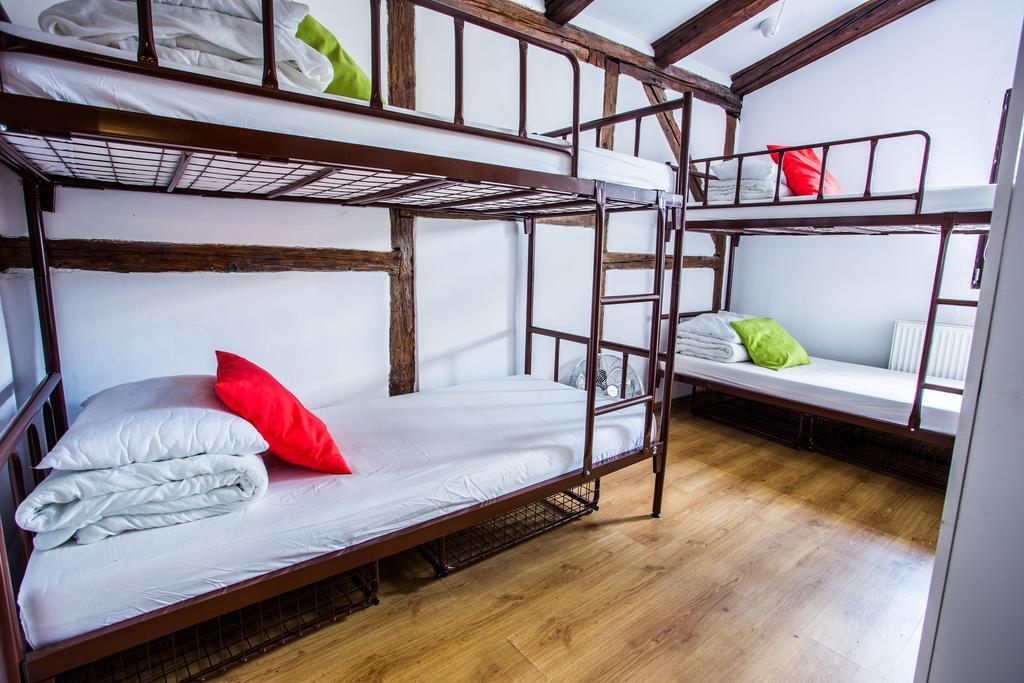 Pink Panther'S Hostel Cracovia Habitación foto