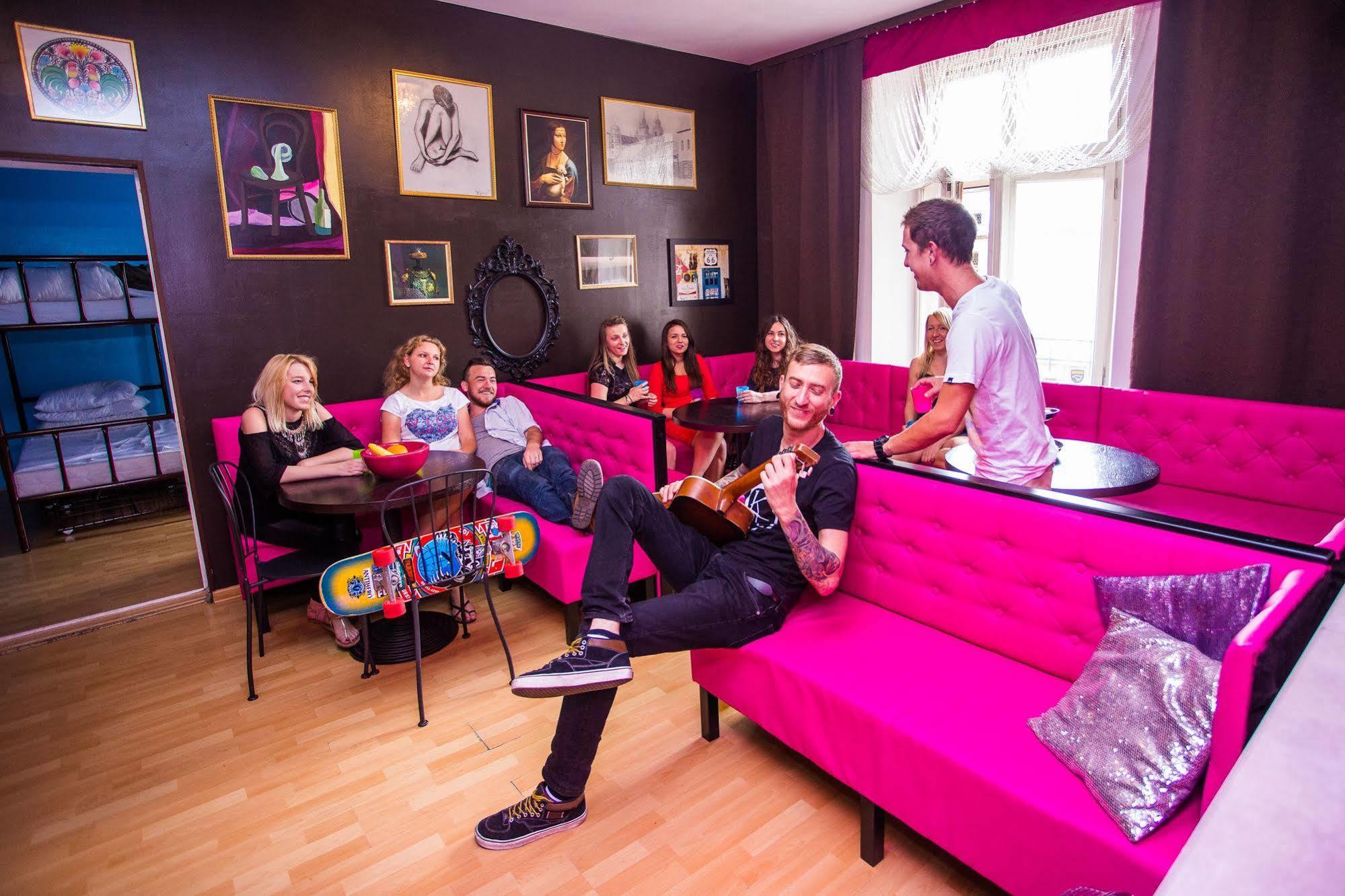 Pink Panther'S Hostel Cracovia Exterior foto